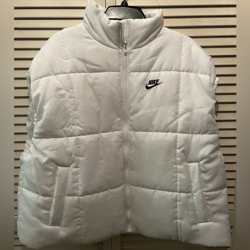 Nike White Puffer Jacket